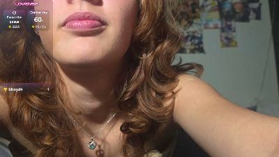 CaylaNohel live cam on Cam4
