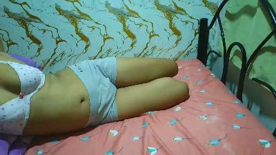 CazzandraMilez live cam on Cam4