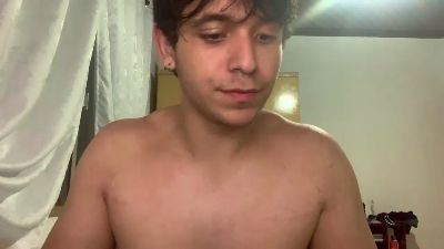 Cazzinn live cam on Cam4