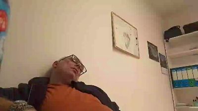 Cazzo_duro79 live cam on Cam4