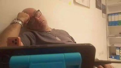 Cazzo_duro79 live cam on Cam4