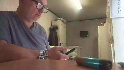 Cazzo_duro79 live cam on Cam4