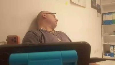 Cazzo_duro79 live cam on Cam4