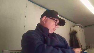 Cazzo_duro79 live cam on Cam4