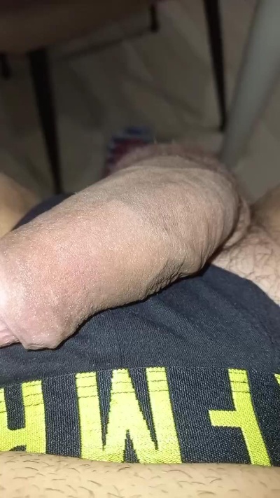 Cazzoduroo3 live cam on Cam4
