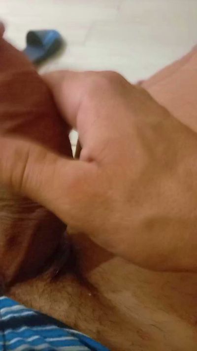 Cazzoduroo3 live cam on Cam4