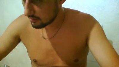 Cazzoneita23 live cam on Cam4