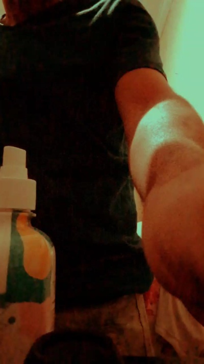 CeBr live cam on Cam4