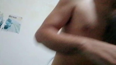 CeBr live cam on Cam4