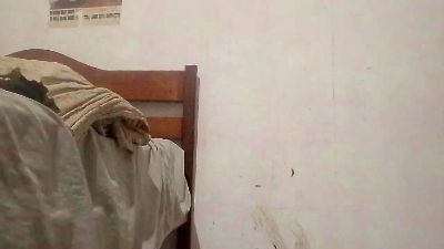 CeBr live cam on Cam4