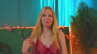 CeciliaBaker live cam on Cam4