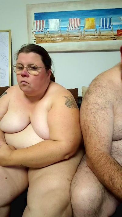 Ceetce27700 live cam on Cam4
