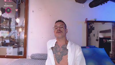 Cek_186 live cam on Cam4