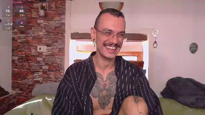 Cek_186 live cam on Cam4