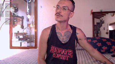 Cek_186 live cam on Cam4