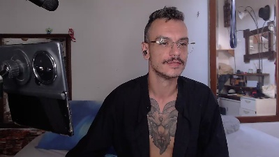 Cek_186 live cam on Cam4