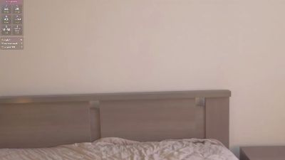 Cel1ne_Secret live cam on Cam4