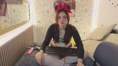 Celestthe_lotg live cam on Cam4