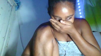 Celina3022 live female webcam from France