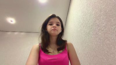 CelineLundburg live cam on Cam4