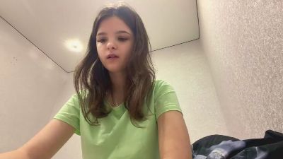 CelineLundburg live cam on Cam4