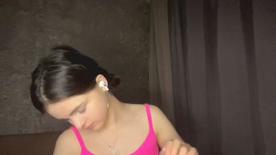 CelineLundburg live cam on Cam4