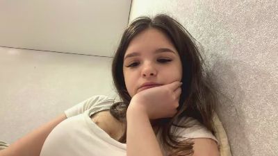CelineLundburg live cam on Cam4