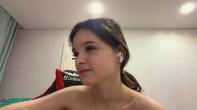 CelineLundburg live cam on Cam4