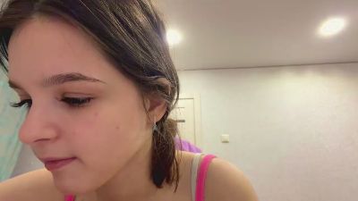 CelineLundburg live cam on Cam4