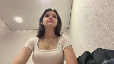 CelineLundburg live cam on Cam4