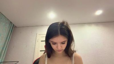 CelineLundburg live cam on Cam4
