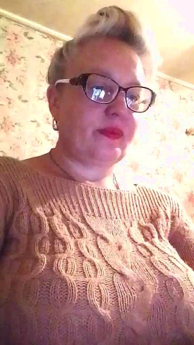 CerdAyaz live cam on Cam4