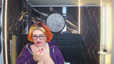 Cerecita02 live cam on Cam4