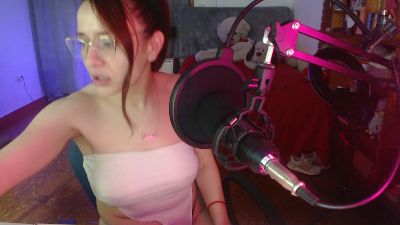 Cerecita888 live cam on Cam4