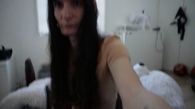 CeriseLapine live cam on Cam4