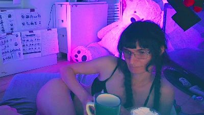 CeriseLapine live cam on Cam4