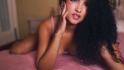 Cerrysta live cam on Cam4