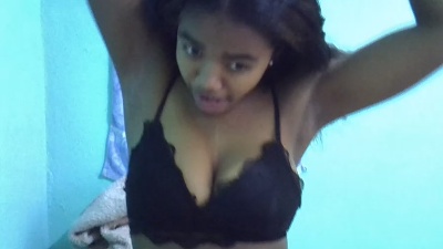 Chaitee live cam on Cam4
