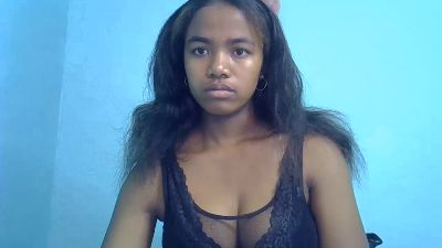 Chaitee live cam on Cam4