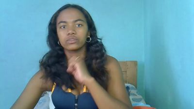 Chaitee live cam on Cam4