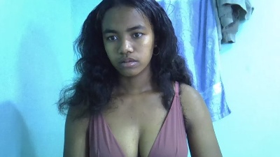 Chaitee live cam on Cam4