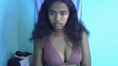 Chaitee live cam on Cam4