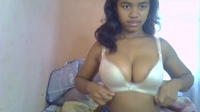 Chaitee live cam on Cam4