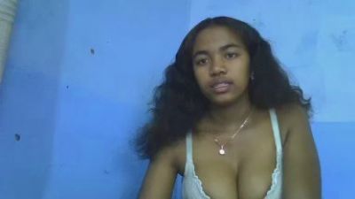 Chaitee live cam on Cam4