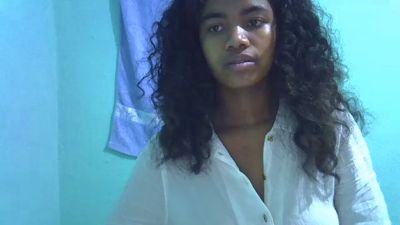Chaitee live cam on Cam4