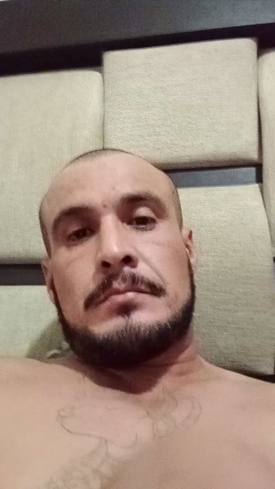 Chakorta30 live cam on Cam4