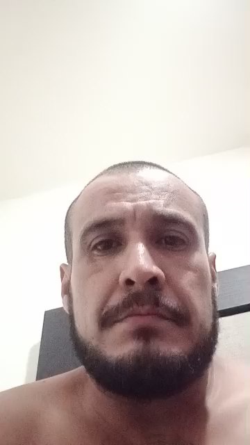 Chakorta30 live cam on Cam4