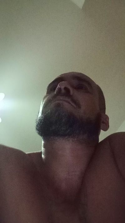 Chakorta30 live cam on Cam4
