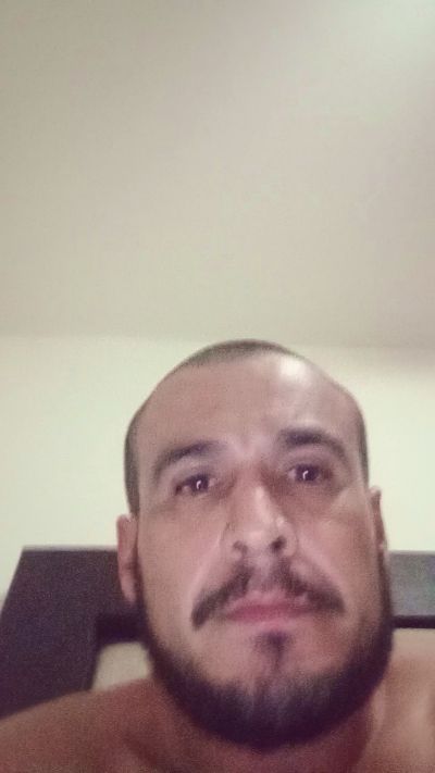 Chakorta30 live cam on Cam4