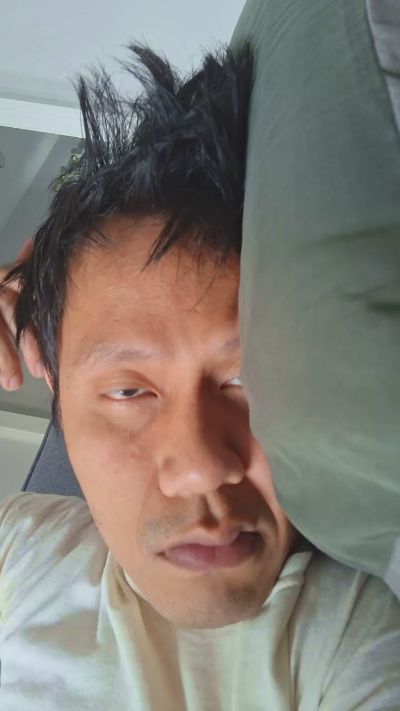 Chanbouto7 live cam on Cam4